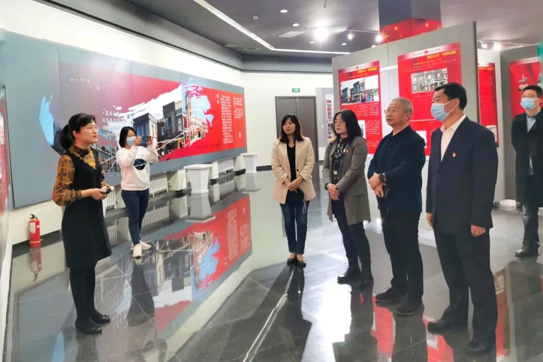 天津物资贸易学校来我校考察调研